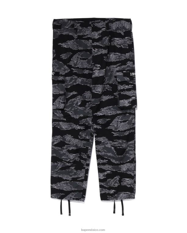 pantalones militares de ajuste relajado con camuflaje de tigre hombres A Bathing Ape 00RH335 negro